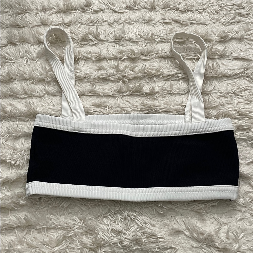 Edikted Sutton Contrast Ribbed Bra Top - Picture 3 of 3